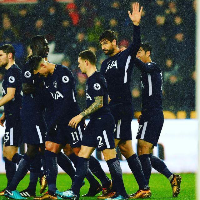 小克鲁伊夫：因女儿患癌辞去巴萨总监；中国执教的三年很愉快